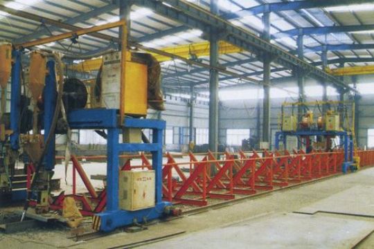 點(diǎn)擊查看詳細(xì)信息<br>標(biāo)題：H型鋼自動(dòng)焊接機(jī) 閱讀次數(shù)：3769